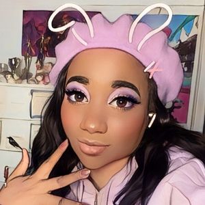 Meet your Posher, Harmony